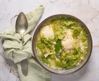 Zuppa di verza, baccalà e riso