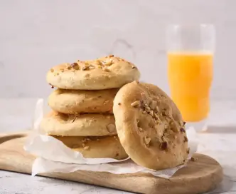 Focaccine  alla frutta secca